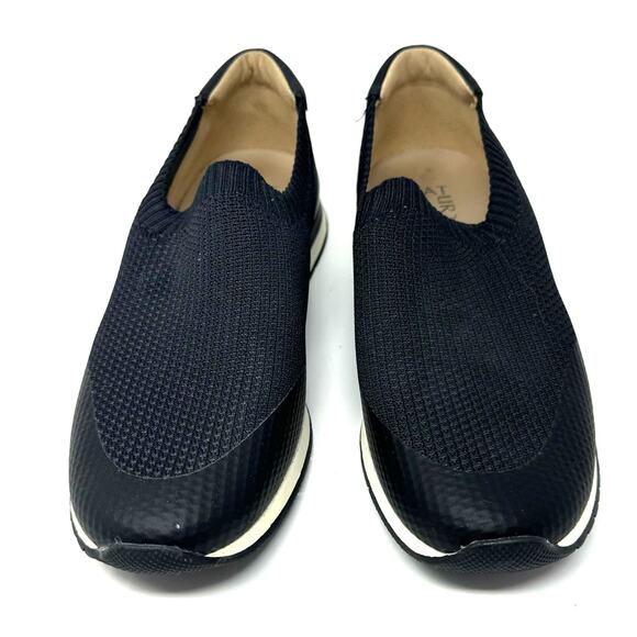 Naturalizer‎ Lafayette Size 8M Slip On Sneakers Shoes Black with White Stripe - Picture 2 of 7